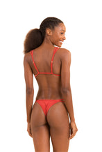 Laden Sie das Bild in den Galerie-Viewer, Model Back: Rio De Sol Bas Bottom Malibu-Chili Mini-Duo

