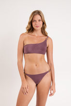 Laden Sie das Bild in den Galerie-Viewer, Model Front: Rio De Sol Bas Bottom Malibu-Ebano Bia
