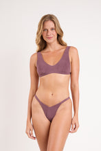 Laden Sie das Bild in den Galerie-Viewer, Model Front: Rio De Sol Bas Bottom Malibu-Ebano Kiara
