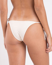 Laden Sie das Bild in den Galerie-Viewer, Image 05: Rio De Sol Bas Bottom Malibu-Natural Lacinho
