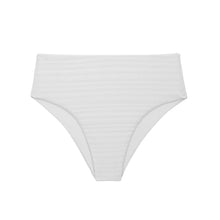 Laden Sie das Bild in den Galerie-Viewer, Product Front: Rio De Sol Bas Bottom Memphis-White Hotpants
