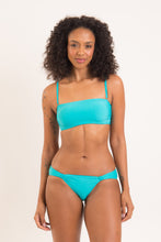Laden Sie das Bild in den Galerie-Viewer, Model Front: Rio De Sol Bas Bottom Nanai Mel-Comfy
