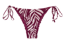 Laden Sie das Bild in den Galerie-Viewer, Product Front: Rio De Sol Bas Bottom Palms-Vine Ibiza
