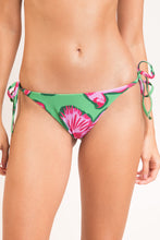 Laden Sie das Bild in den Galerie-Viewer, Gallery: Rio De Sol Bas Bottom Parrots Ibiza
