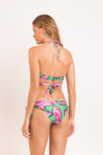 Laden Sie das Bild in den Galerie-Viewer, Model Back: Rio De Sol Bas Bottom Parrots Madrid
