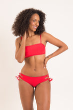 Laden Sie das Bild in den Galerie-Viewer, Image 06: Rio De Sol Bas Bottom Rouge Madrid
