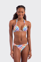 Laden Sie das Bild in den Galerie-Viewer, Model Front: Rio De Sol Bas Bottom Square Mel
