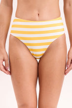 Laden Sie das Bild in den Galerie-Viewer, Gallery: Rio De Sol Bas Bottom Sunshine Hotpants
