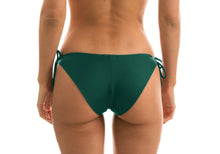 Laden Sie das Bild in den Galerie-Viewer, Model Back: Rio De Sol Bas Bottom Uv-Galapagos Comfort
