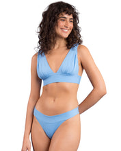 Laden Sie das Bild in den Galerie-Viewer, Gallery: Rio De Sol Ensemble Set Baltico Halter-Marina Essential-Cos
