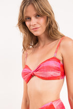Laden Sie das Bild in den Galerie-Viewer, Image 11: Rio De Sol Ensemble Set Cher Bandeau-Joy Hotpants
