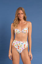 Laden Sie das Bild in den Galerie-Viewer, Image 13: Rio De Sol Ensemble Set Countryside Kyra Hotpants
