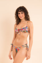 Laden Sie das Bild in den Galerie-Viewer, Image 04: Rio De Sol Ensemble Set Jungle Balconet-Tie Pipa
