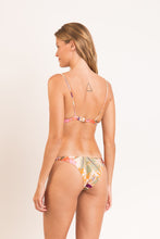 Laden Sie das Bild in den Galerie-Viewer, Model Back: Rio De Sol Ensemble Set Oasis Balconet-Tie Leblon
