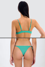 Laden Sie das Bild in den Galerie-Viewer, Model Back: Rio De Sol Ensemble Set Opal Mila Ibiza
