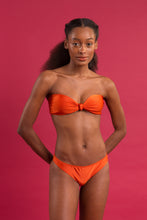 Laden Sie das Bild in den Galerie-Viewer, Image 12: Rio De Sol Ensemble Set Paprica Bandeau-Joy Essential
