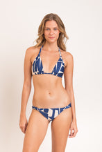 Laden Sie das Bild in den Galerie-Viewer, Model Front: Rio De Sol Ensemble Set Pottery Mel

