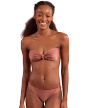 Laden Sie das Bild in den Galerie-Viewer, Gallery: Rio De Sol Ensemble Set Shimmer-Copper Bandeau-Joy Essential
