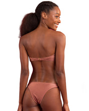 Laden Sie das Bild in den Galerie-Viewer, Image 07: Rio De Sol Ensemble Set Shimmer-Copper Bandeau-Joy Essential
