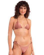 Laden Sie das Bild in den Galerie-Viewer, Gallery: Rio De Sol Ensemble Set Shimmer-Copper Tri-Inv Cheeky-Tie
