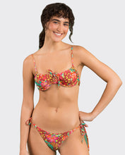 Laden Sie das Bild in den Galerie-Viewer, Gallery: Rio De Sol Ensemble Set Tropics Balconet-Tie Lacinho

