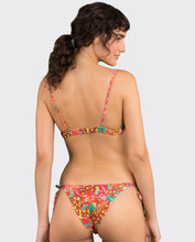 Laden Sie das Bild in den Galerie-Viewer, Image 07: Rio De Sol Ensemble Set Tropics Balconet-Tie Lacinho
