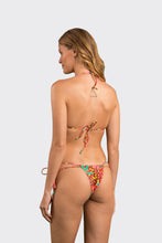 Laden Sie das Bild in den Galerie-Viewer, Model Back: Rio De Sol Ensemble Set Tropics Tri-Inv Pipa
