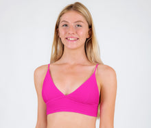 Laden Sie das Bild in den Galerie-Viewer, Gallery: Rio De Sol Haut Top Cotele-Amaranto Tri-Tank
