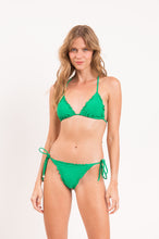 Laden Sie das Bild in den Galerie-Viewer, Model Front: Rio De Sol Haut Top Dots-Tambourine Frufru
