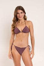 Laden Sie das Bild in den Galerie-Viewer, Model Front: Rio De Sol Haut Top Malibu-Ebano Frufru

