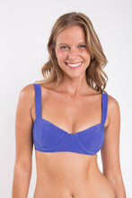 Laden Sie das Bild in den Galerie-Viewer, Gallery: Rio De Sol Haut Top Malibu-Indigo Amelia
