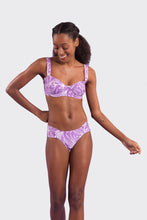 Laden Sie das Bild in den Galerie-Viewer, Image 04: Rio De Sol Haut Top Trail-Purple Amelia
