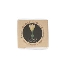 Laden Sie das Bild in den Galerie-Viewer, Royal Monoi Tiare Soap 100 Gr

