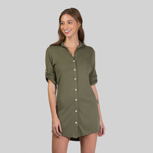 Laden Sie das Bild in den Galerie-Viewer, Shirtdress Copenhagen Verde Militar UPF50+
