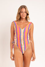 Laden Sie das Bild in den Galerie-Viewer, Stripes Zoe

