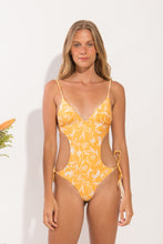 Laden Sie das Bild in den Galerie-Viewer, Sunny Forest Trikini
