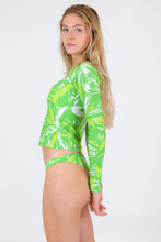 Laden Sie das Bild in den Galerie-Viewer, Top Green-Palms Rashguard
