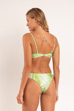 Laden Sie das Bild in den Galerie-Viewer, Top Palms Sara
