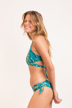 Laden Sie das Bild in den Galerie-Viewer, Top Rain Kate
