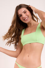 Laden Sie das Bild in den Galerie-Viewer, Top Sand-Menta Mary
