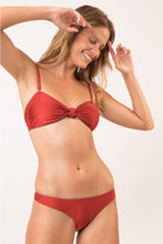 Laden Sie das Bild in den Galerie-Viewer, Top Shimmer-Liquor Bandeau-Joy
