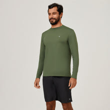 Laden Sie das Bild in den Galerie-Viewer, Image 02: Uv Line T-Shirt Camiseta Uvpro Ml Verde Militar Upf50+
