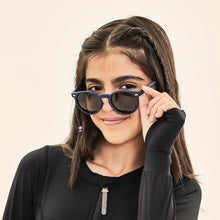 Laden Sie das Bild in den Galerie-Viewer, Image 05: Uv Line Lunettes De Soleil Kids Sunglasses Navy Uv400

