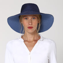 Laden Sie das Bild in den Galerie-Viewer, Model Front: Uv Line Chapeau Souple/Capeline San Diego Marinho Oceano Upf50+
