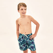 Laden Sie das Bild in den Galerie-Viewer, Image 04: Uv Line Maillot De Bain Garçon Shorts Aqua Hibiscus Kids Upf50+
