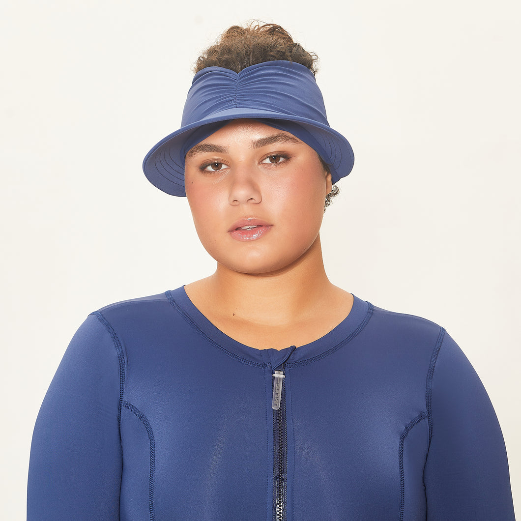 Model Front: Uv Line Visière Visor Granada Eva Marinho Fosco Upf50+