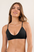 Laden Sie das Bild in den Galerie-Viewer, Gallery: Wednesday In Hawaii By Rio De Sol Haut Top Lava Hana
