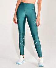 Laden Sie das Bild in den Galerie-Viewer, Leggings Atlanta Fitas Reflectivas Verde Strong
