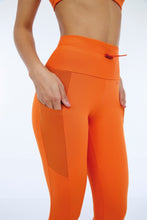 Laden Sie das Bild in den Galerie-Viewer, Hyper Regulagem No Cos Laranja Orangeade Leggings
