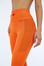 Laden Sie das Bild in den Galerie-Viewer, Hyper Regulagem No Cos Laranja Orangeade Leggings
